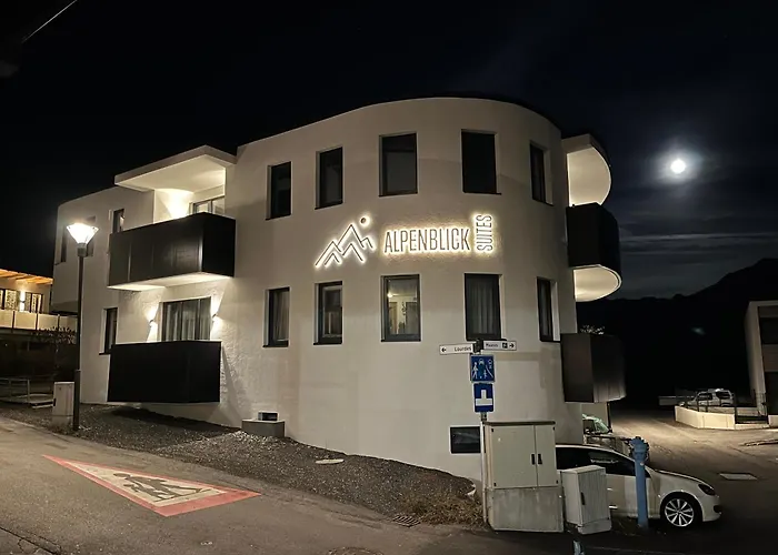 Alpenblick 2 سيرفاوس